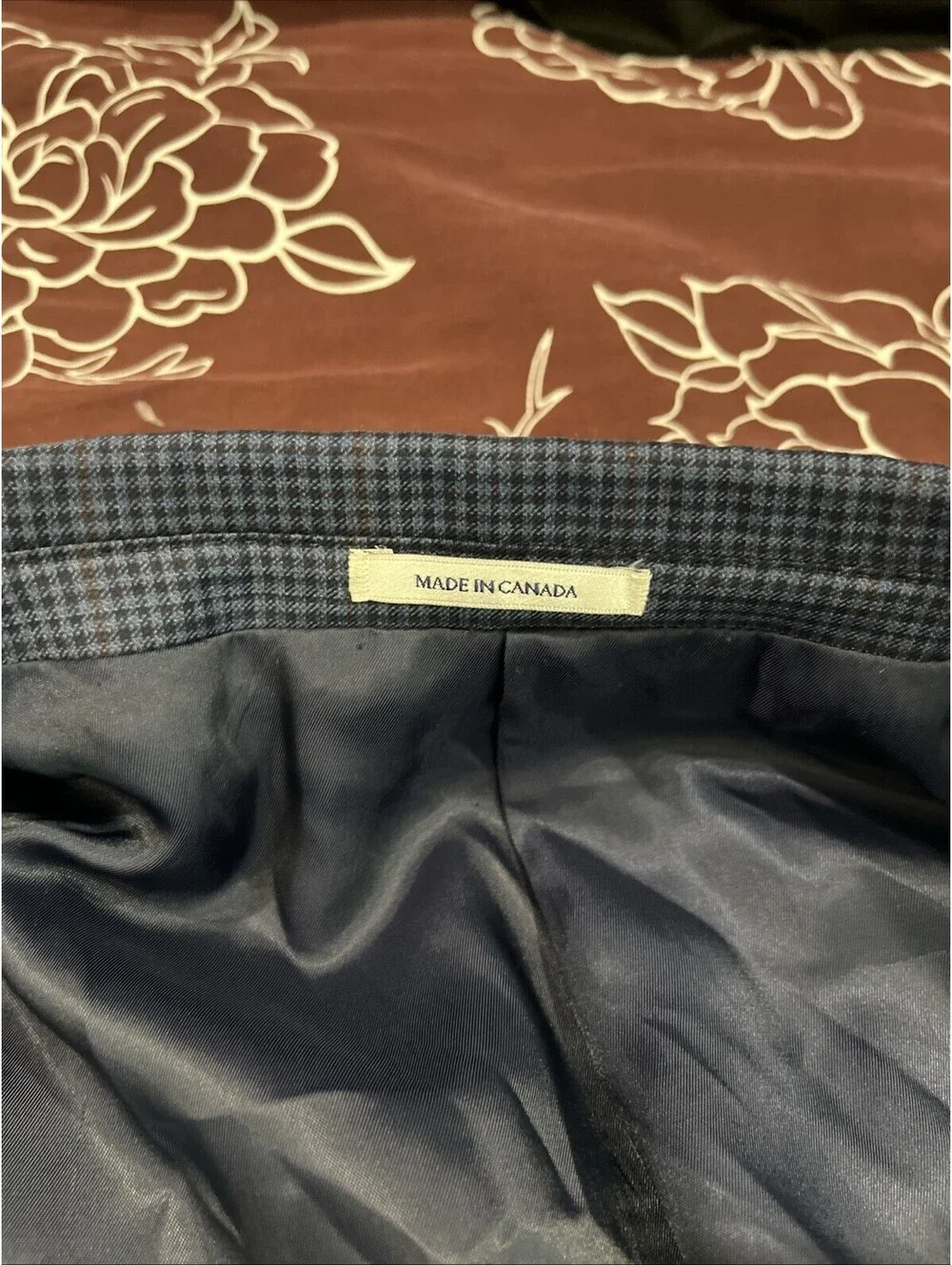 PETER MILLAR BLUE PATTERN MENS BLAZER 50TALL MADE IN CANADA VGC